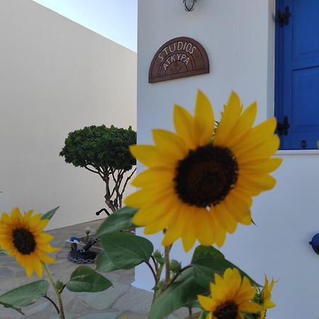 Studios Αγκυρα Livadi  Buitenkant foto