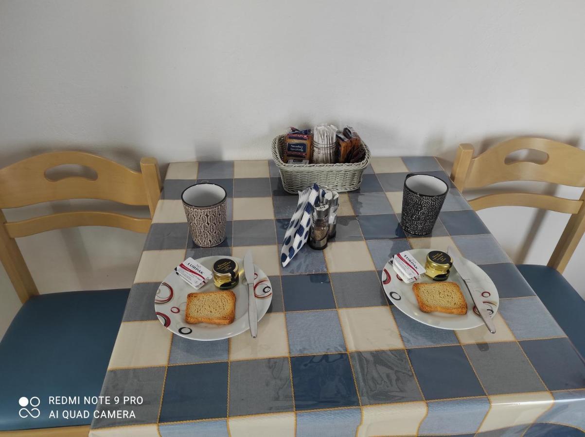 Studios Αγκυρα Livadi  Kamer foto